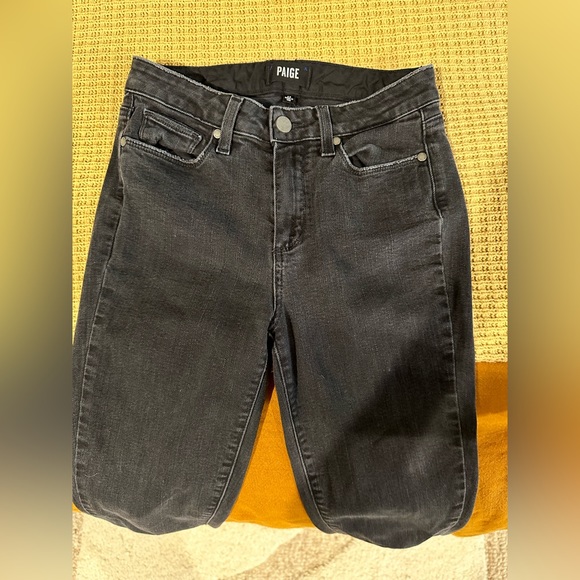 PAIGE Hoxton Crop - Picture 2 of 7